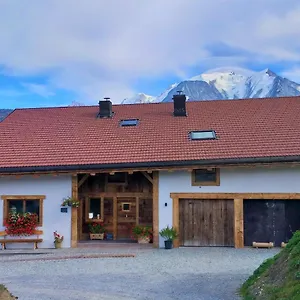 La Grange D'aldaré D'hôtes Couette-café